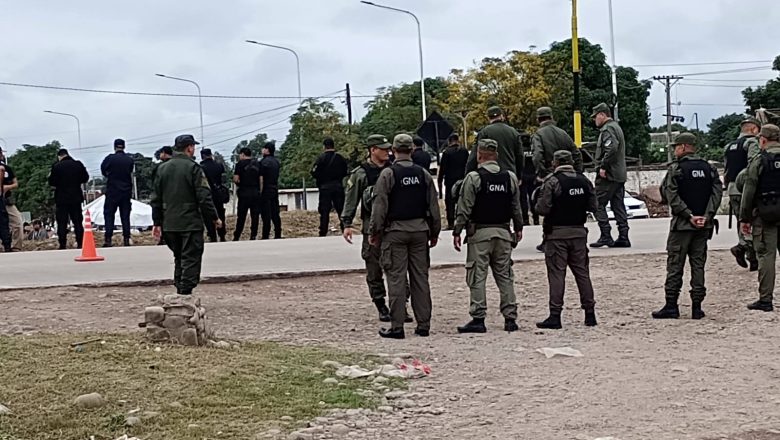 Jujuy: protesta por despidos en Ingenio Ledesma con fuerte operativo represivo