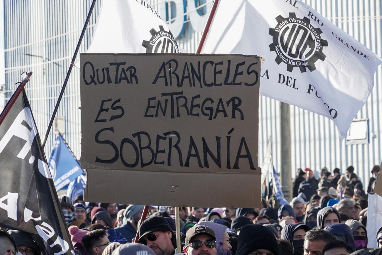 Tierra del Fuego: La UOM volvió a movilizarse y ratificó el paro por tiempo indeterminado