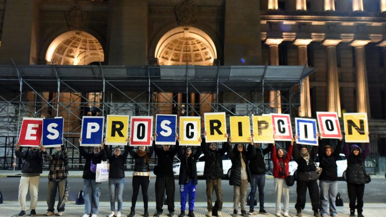 Protesta en Plaza Lavalle contra la Corte Suprema