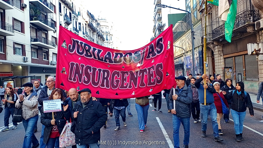 Protesta de las y los jubilados en lucha ante el Congreso de la Nación