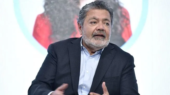 La burocracia sindical cegetista banca a Milei en su peor momento político