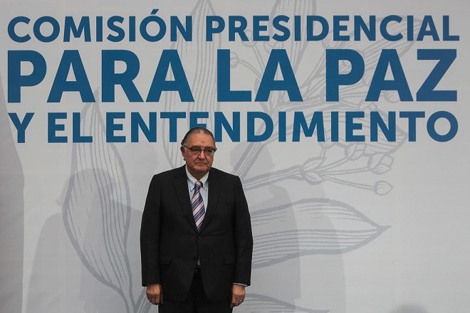 “Se trataba entonces de una negociación”: Inéditas revelaciones del senador Huenchumilla sobre Comisión Paz y Entendimiento e informe Pueblo Mapuche