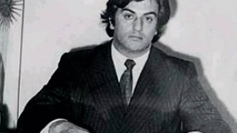 Escrache al genocida Julio Yessi de la Triple A