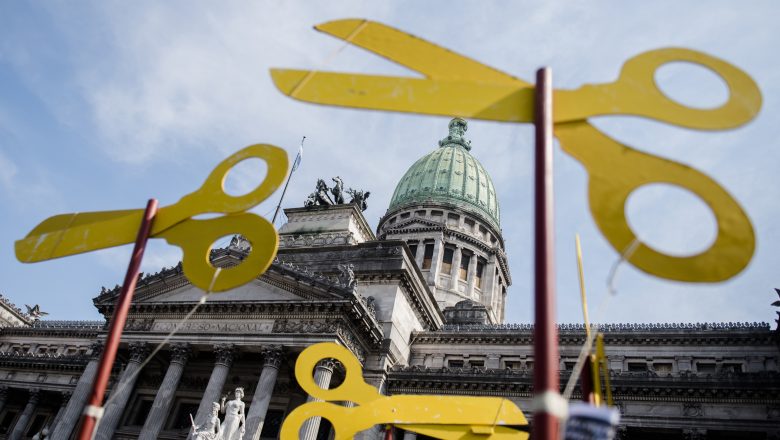 Un nuevo orden desigual: concentración del poder, desmantelamiento estatal y desprotección social