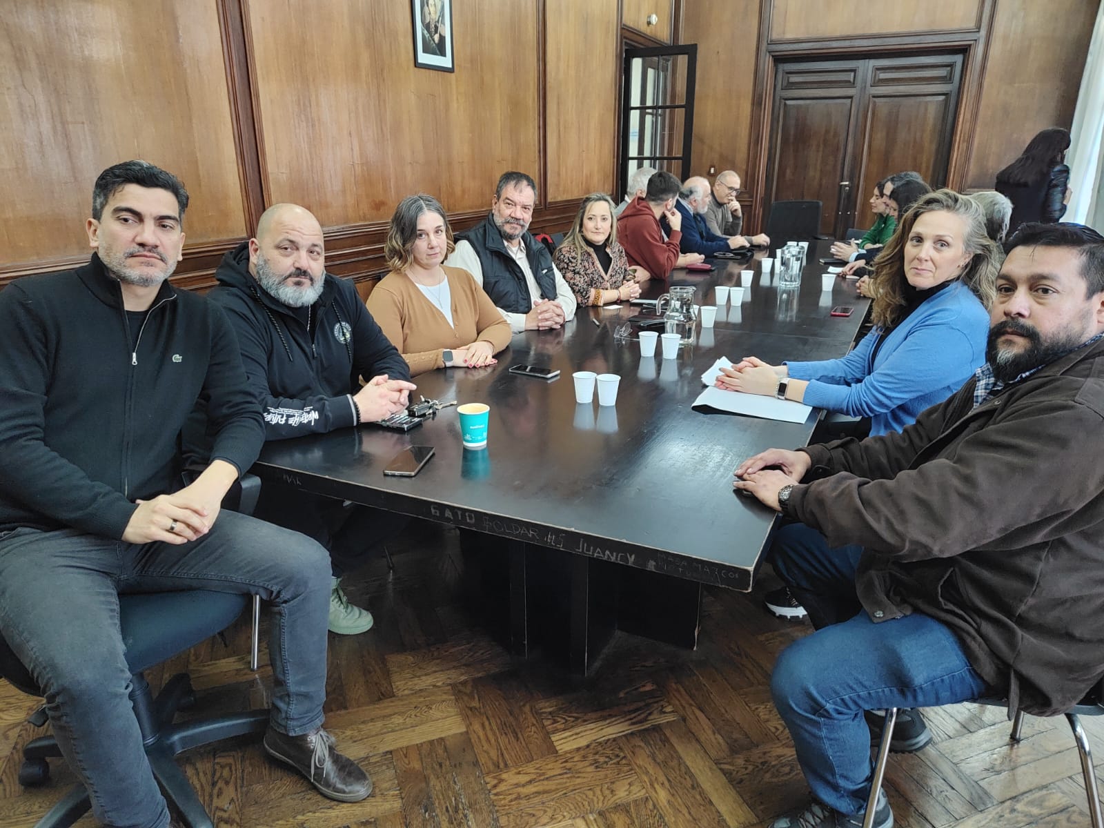 Estatales: El gobierno ofreció 7,5% de aumento por seis meses, ATE rechazó pero UPCN aceptó