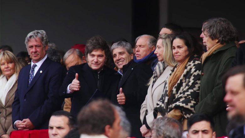 Javier Milei confirmó que para el campo sí hay plata y anunció una baja en las retenciones durante el acto en La Rural