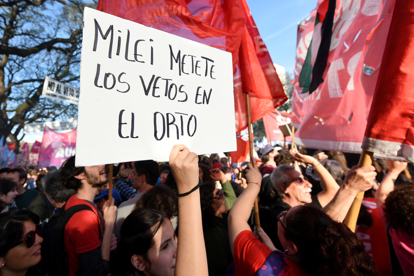 Ganó la resistencia: Diputados rechazó los vetos al Garrahan y la Universidad