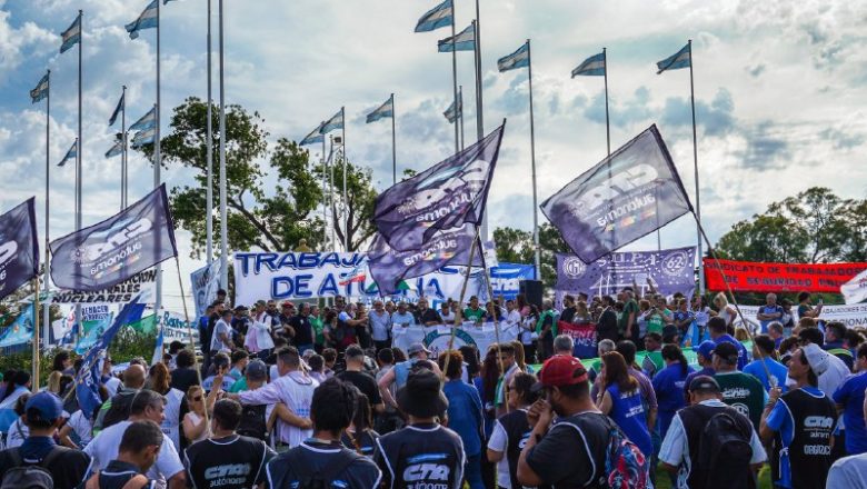 Zárate: multitudinario rechazo a la privatización de las centrales nucleares