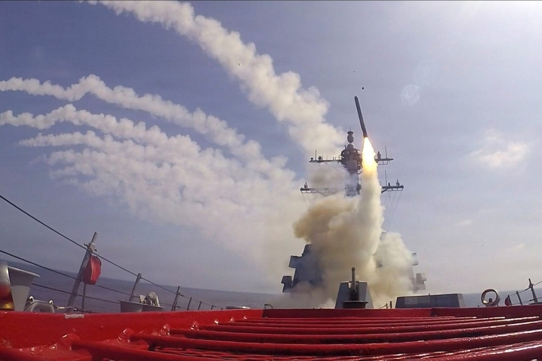 Guerra contra Irán : Grietas en las defensas estadounidenses y el fracaso de la diplomacia de Estados Unidos